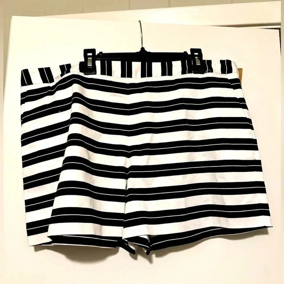 NWT Cremieux stripe shorts size 14 - Picture 1 of 5